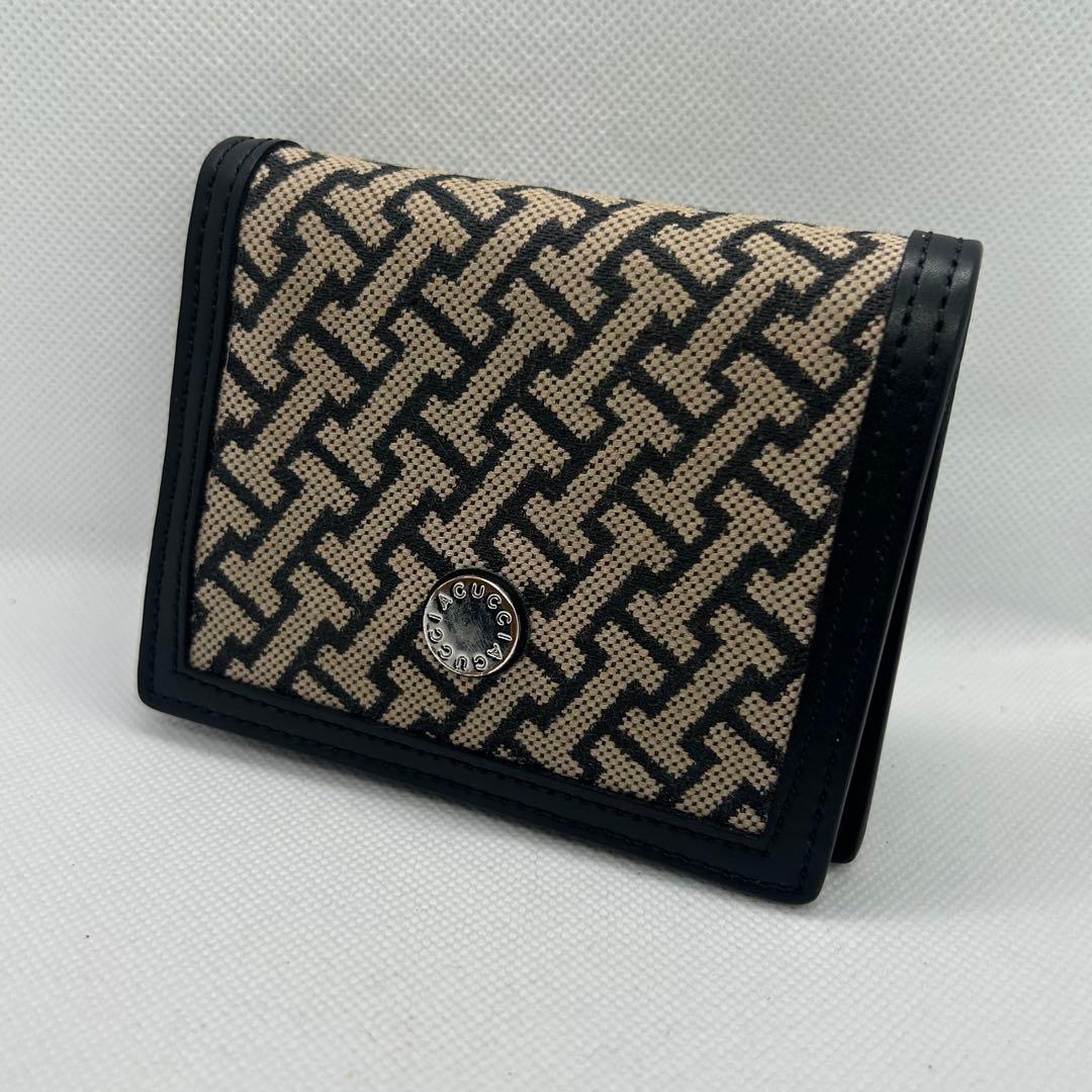 IACUCCI イアクッチ 【モノグランマ 】ミニウォレット 二つ折り財布
