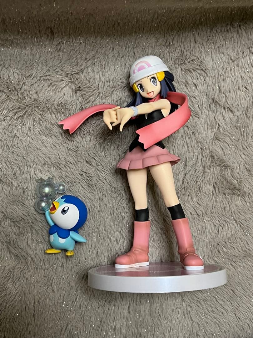 ポケモントレーナー　ヒカリフィギュア