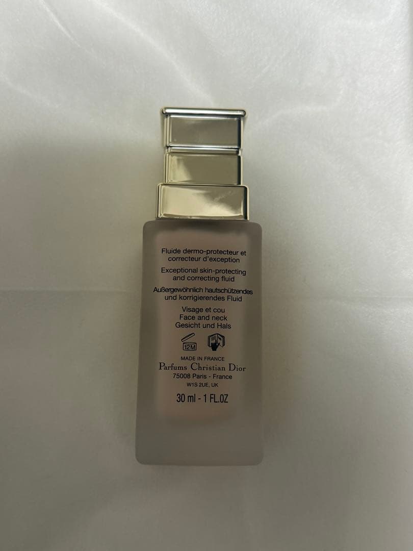 Dior Prestige UVプロテクター 30ml