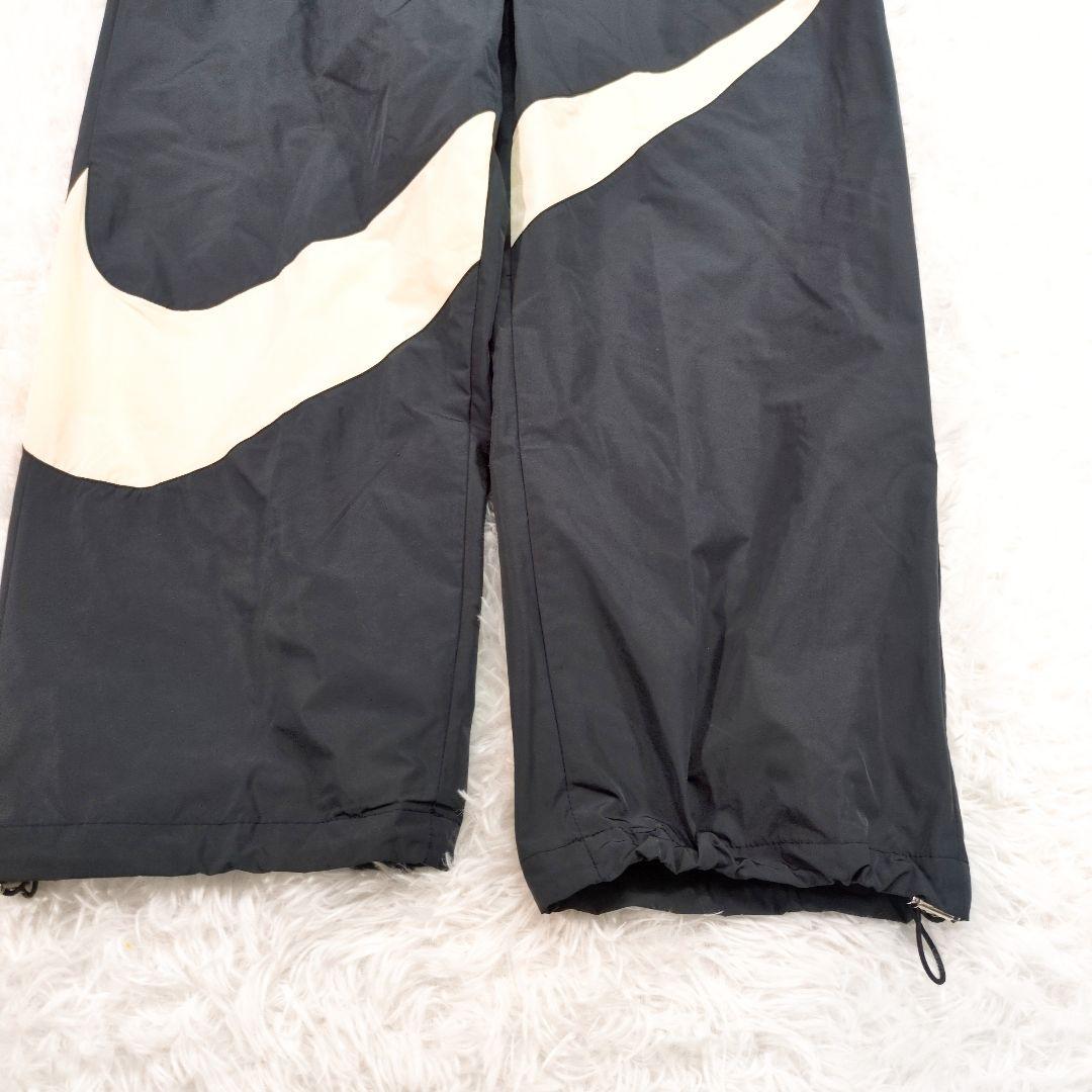 新品　タグ付未使用品✨️ナイキ　トラックパンツ　ナイロン　黒　XL　6086
