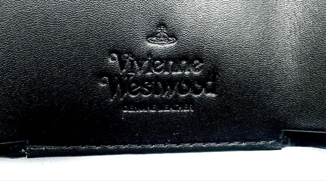 【新品✦最強】Vivienne Westwood ミニ財布 型押し 黒 超人気