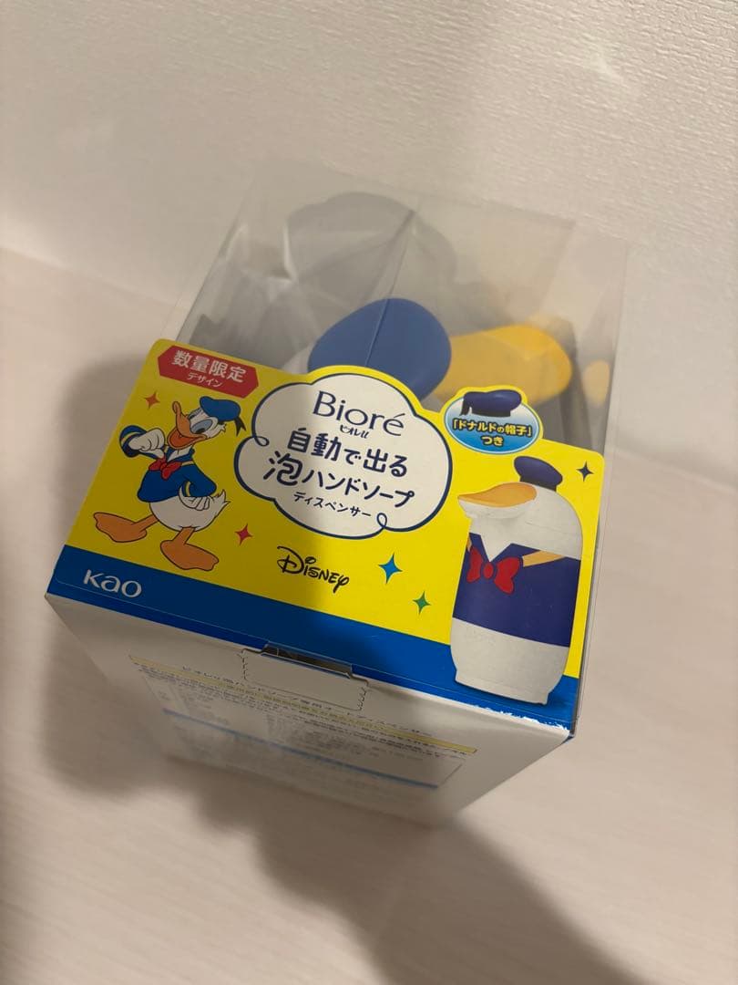 ビオレｕ 自動で出る泡ハンドソープディスペンサー 本体＋つめかえ用　ドナルド