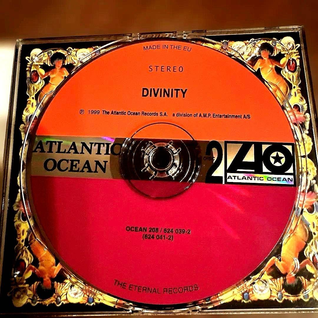 LED ZEPPELIN 「DIVINITY」モントルー・カジノ1970.3.7