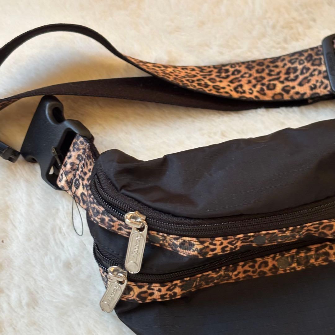 美品　希少　レスポートサック　ボディバッグ ヒョウ柄 ブラック