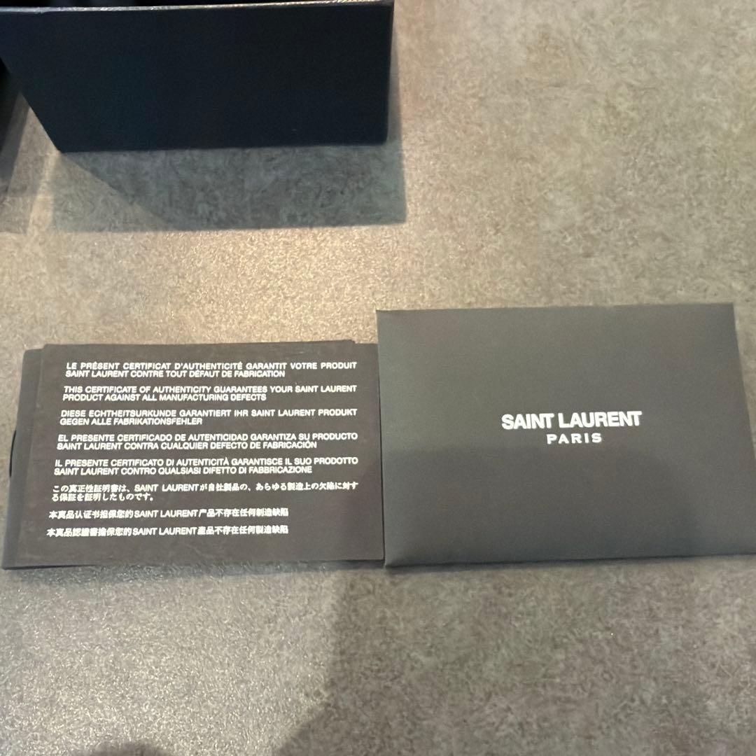 GUMI　SAINT LAURENT 三つ折り財布