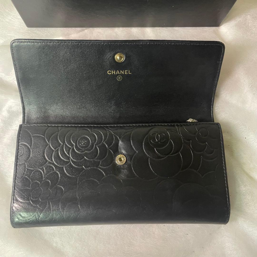 CHANEL カメリア レザー 二つ折り 長財布 シール有