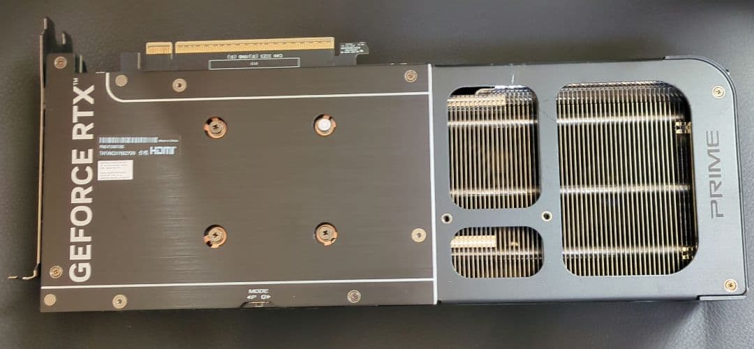 グラフィックボード・グラボ・ビデオカード ASUS GeForce RTX 5060ti 8gb