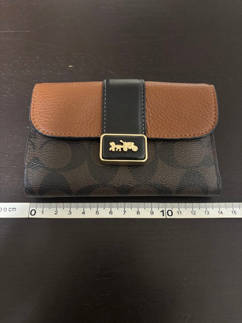 コーチCOACH 三つ折り財布 美品