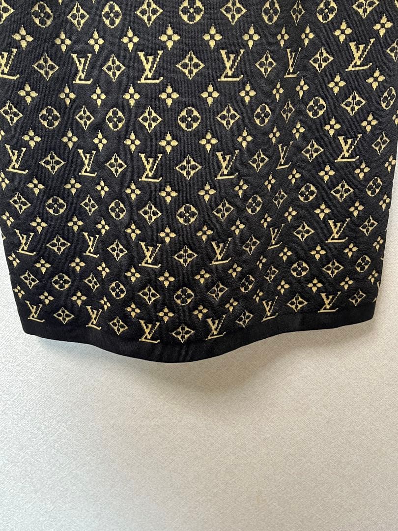 LOUIS VUITTON モノグラム 半袖Tシャツ Sサイズ　ブラック　希少！
