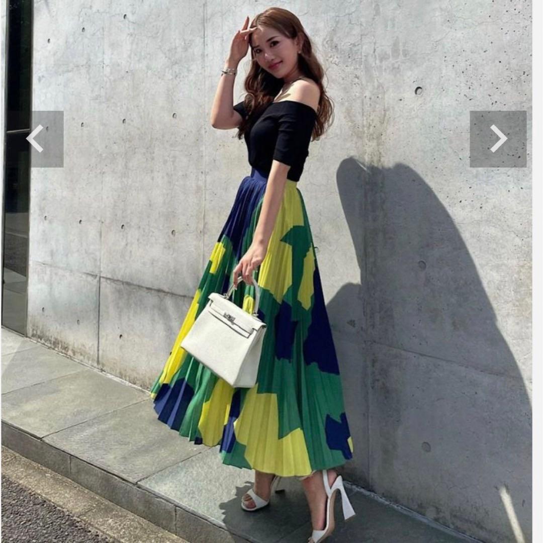 美品　sheller contrast pleated skirt グリーン