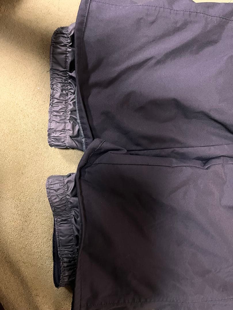 Burton スノーボードウェア 上下セット 130cm（M 7/8）