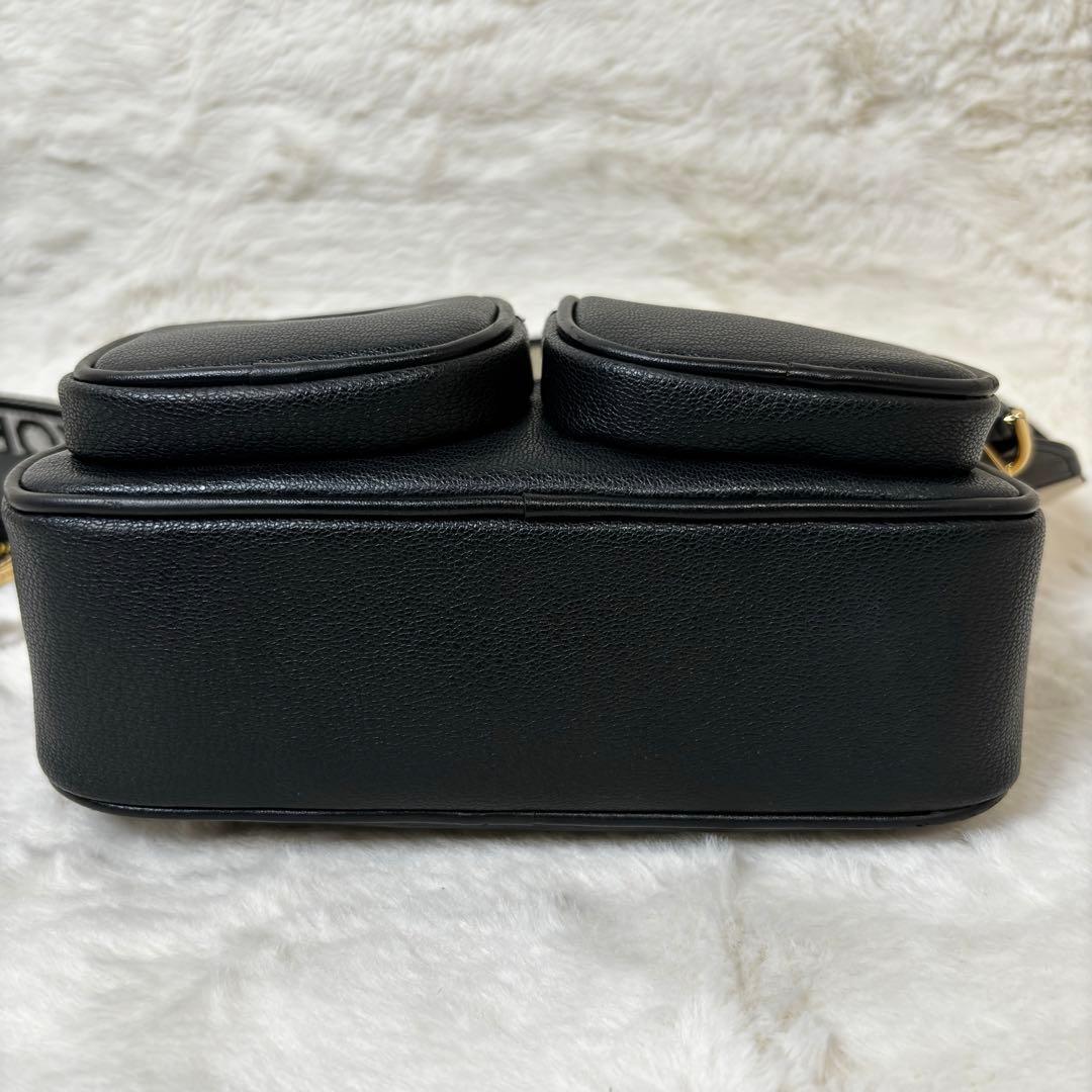 美品　マイケルコース　JET SET ITEM クロスボディ　黒