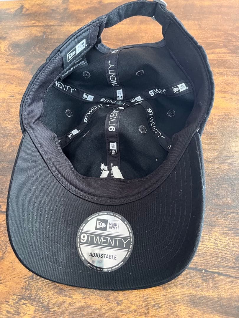 バナナマン　NEWERA 9twentyスエードキャップ　BLK 　バ帽