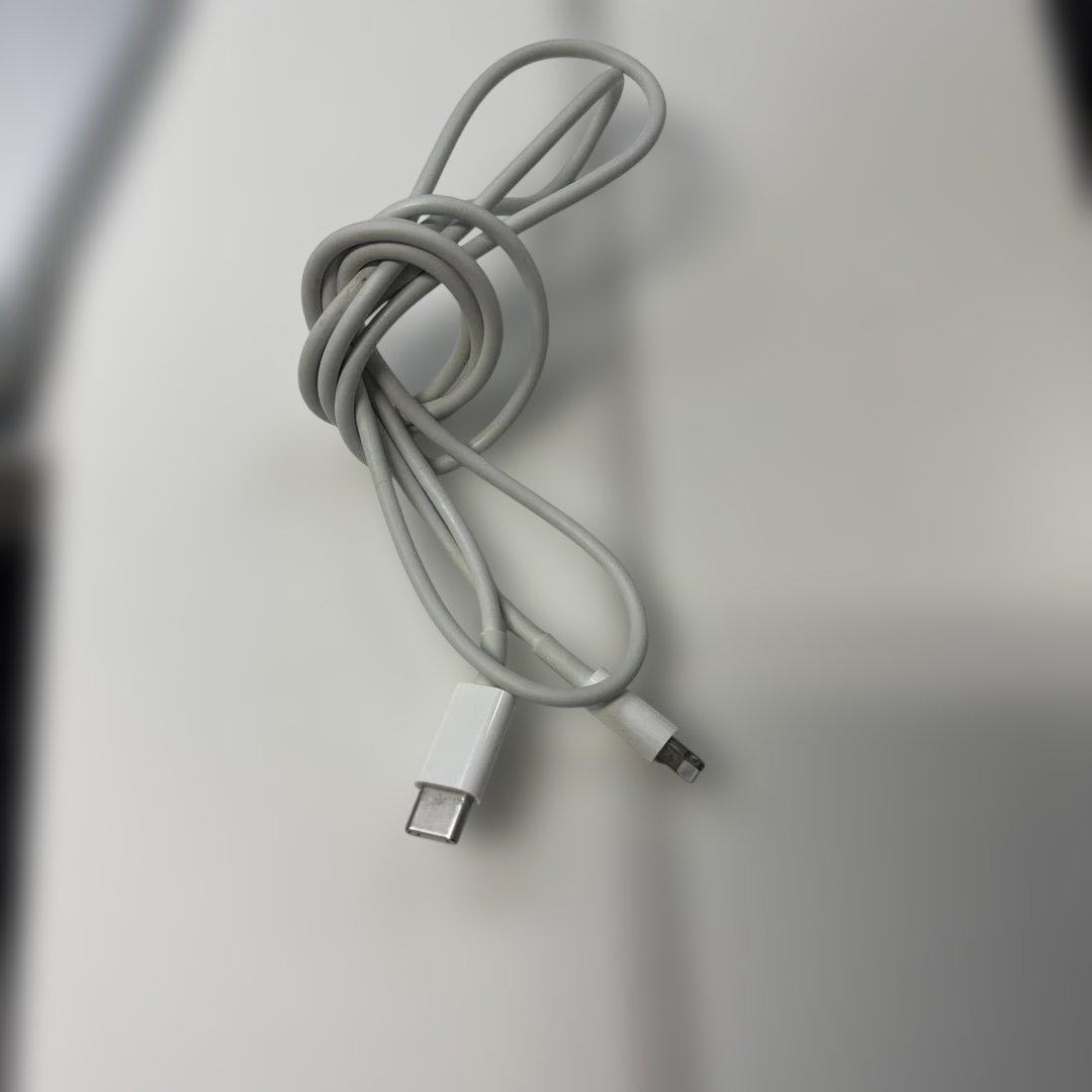 iPad 第9世代　64gb シルバー