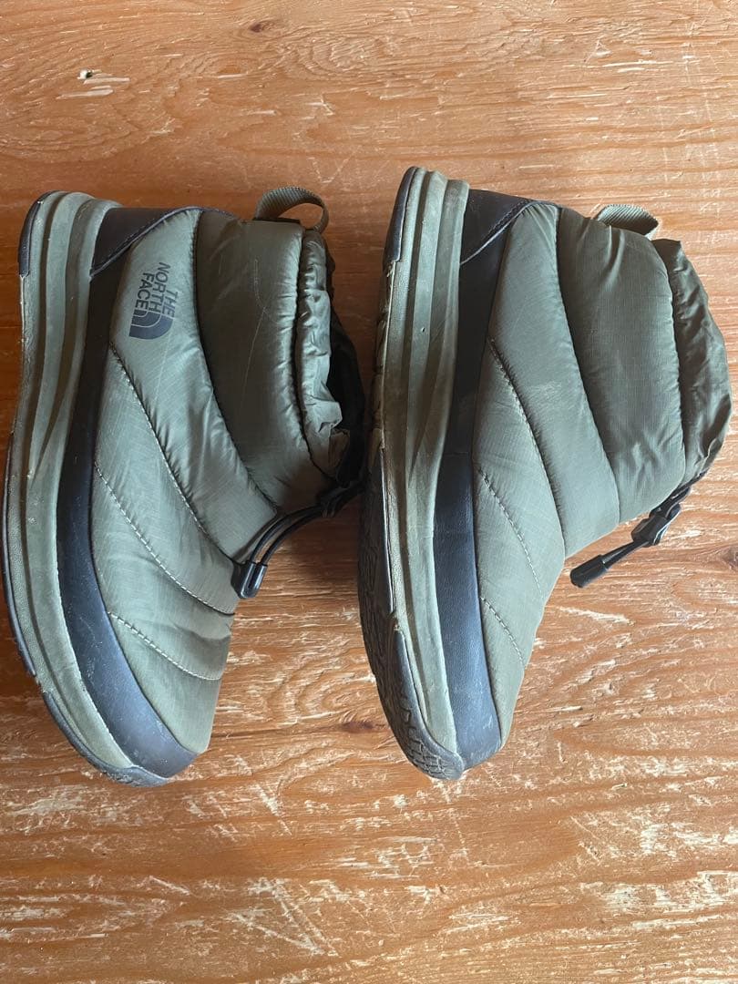 ひろ　THE NORTH FACE カーキ ヌプシ ショートブーツ