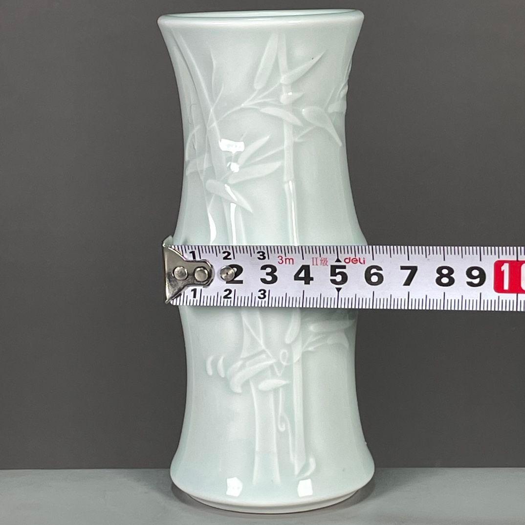 大清雍正彫刻花紋竹節賞瓶 景徳鎮 陶磁器 装飾品 工芸品 美術品 置物