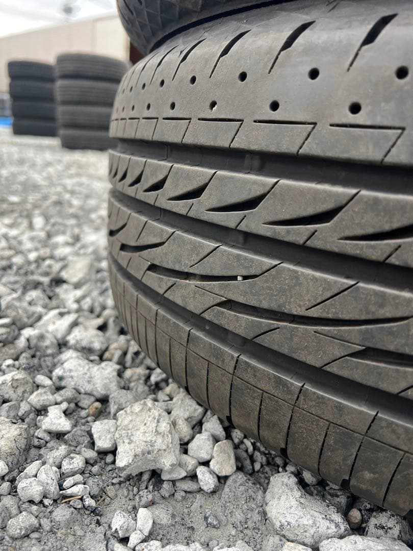 ブリヂストン　レグノ　GRV2 225/55r18 24年製　バリ山　極上　希少