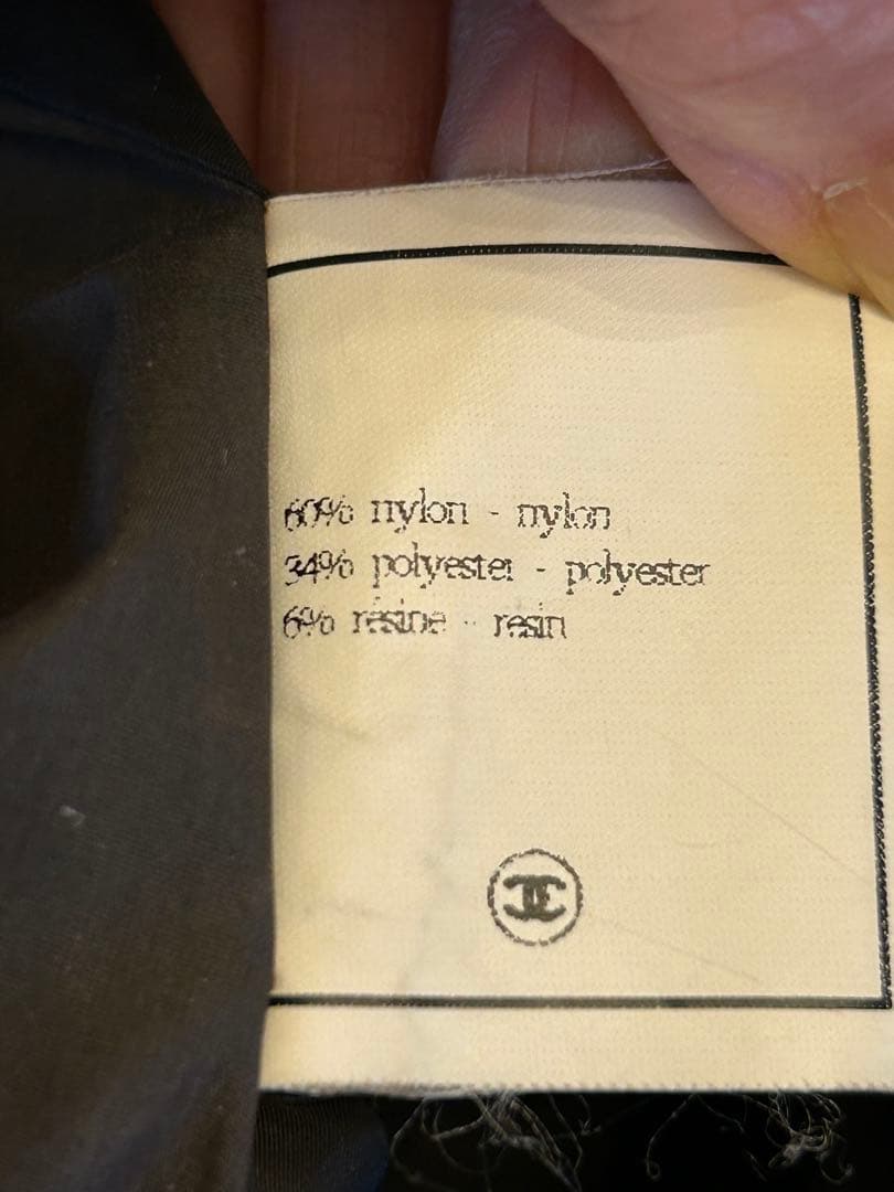 希少CHANEL シャネルブラック 薄手トレンチコート