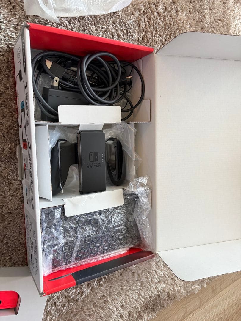 Nintendo Switch 本体 + 人気ゲーム5本セット
