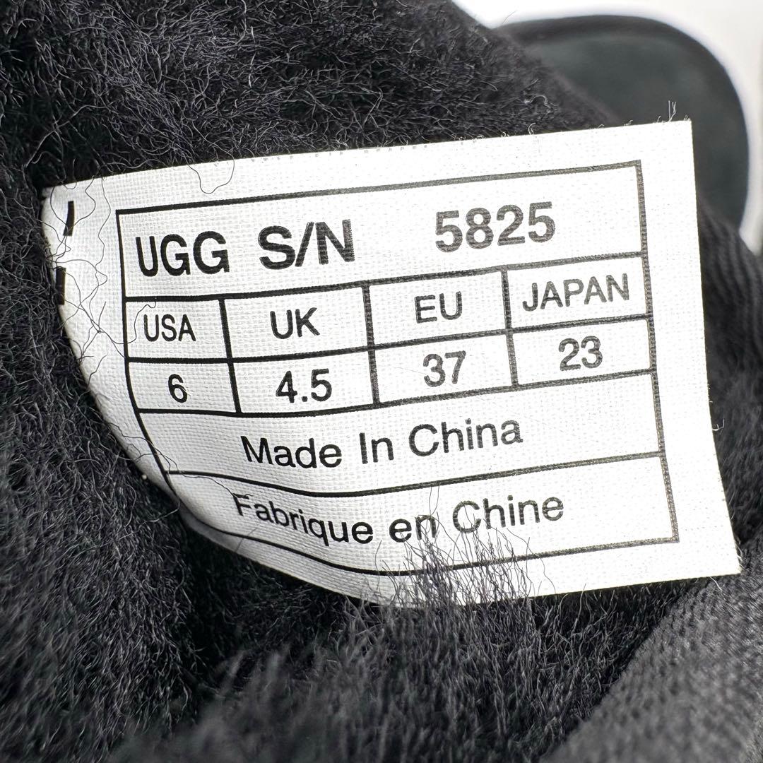 極美品✨ UGG W CLASSIC SHORT 【23.0】 ブラック