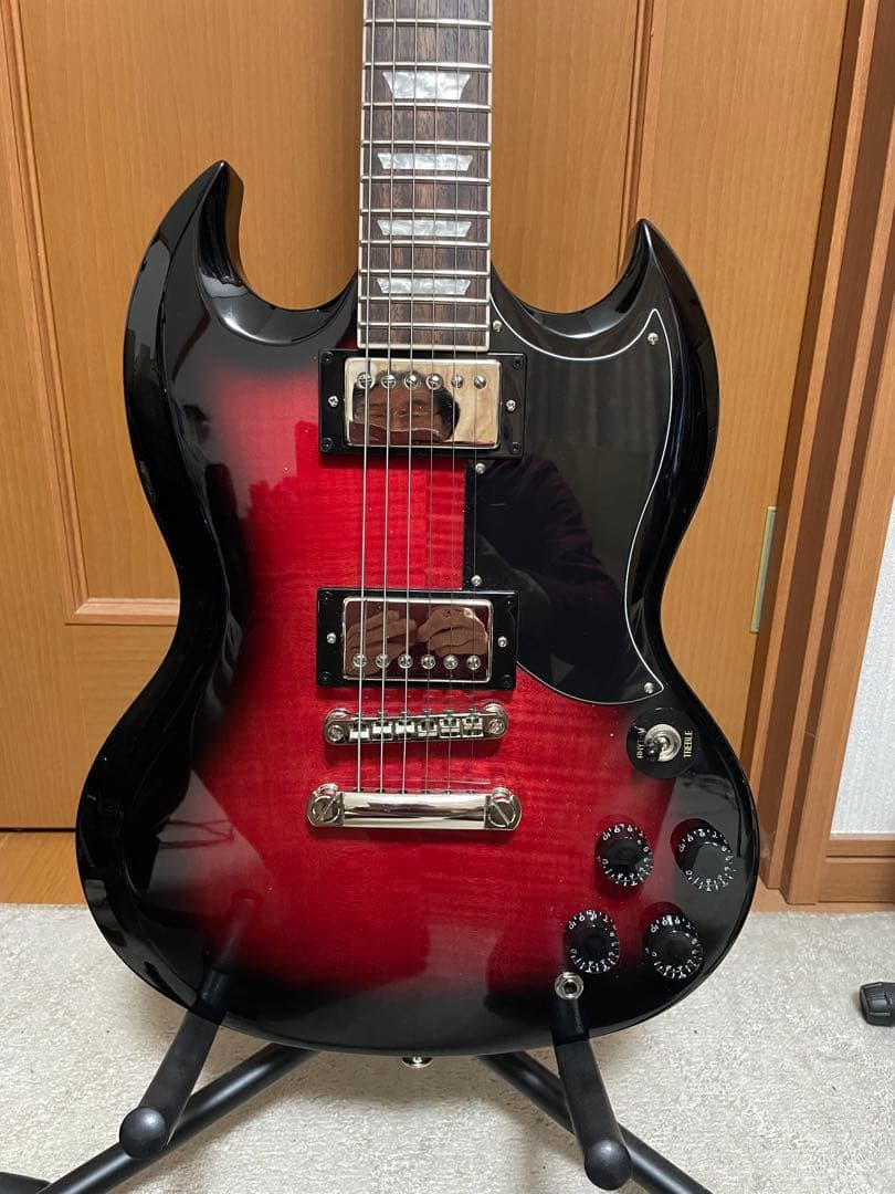 ギター Epiphone Tribute SG Plus Cherry Burst