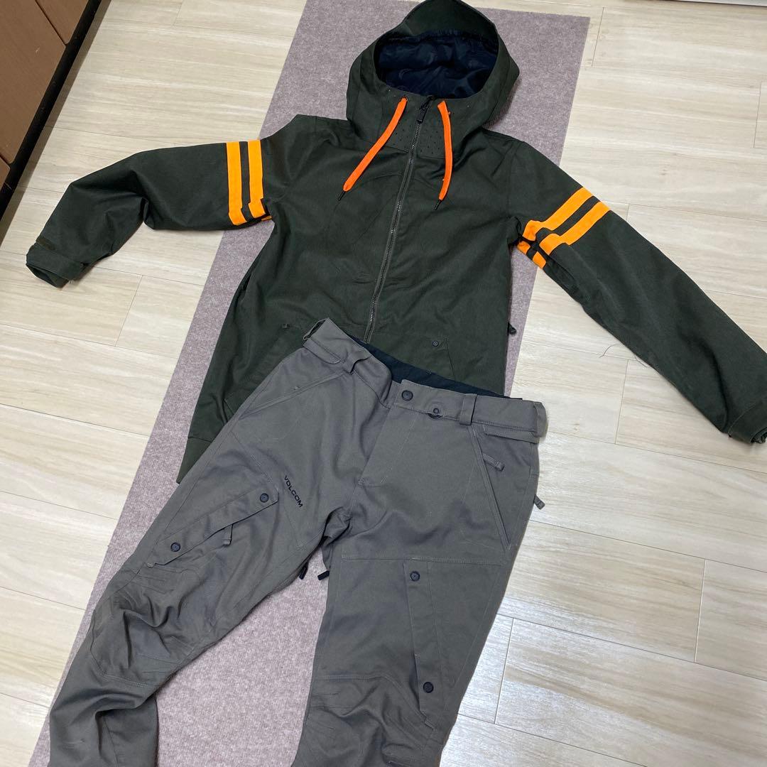 Volcom スノーボードウェアセット