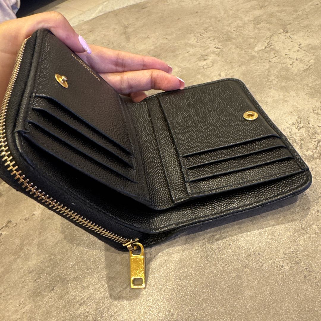 サンローラン 2つ折り財布 ブラックⅹゴールド