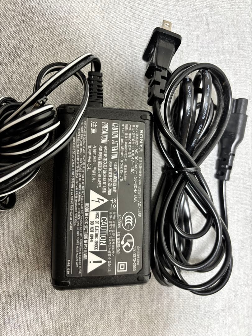 SONY DCR-TRV33K デジタルハンディカム（美品、動作確認済み）
