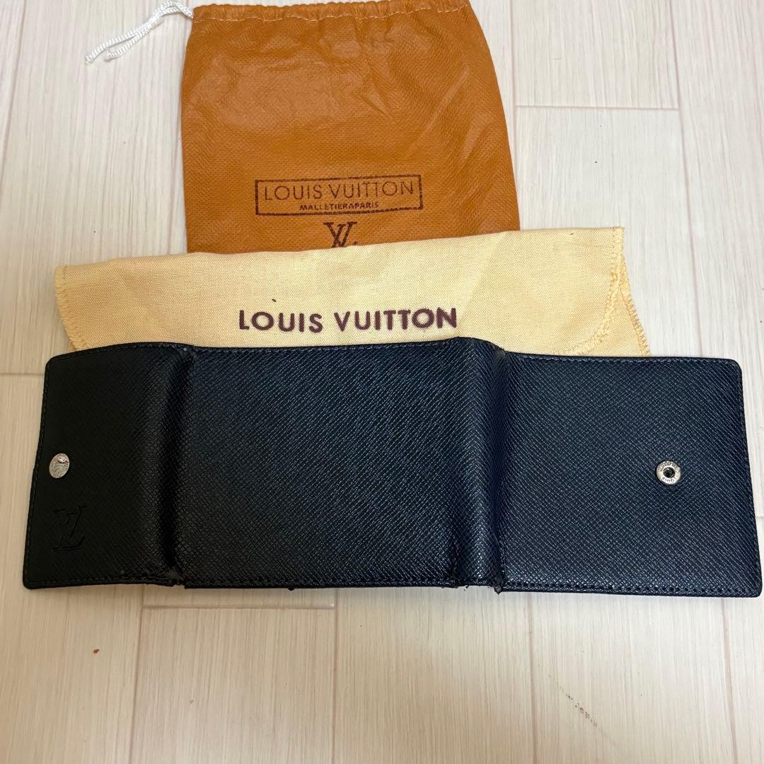 louis vuitton 財布　三つ折り