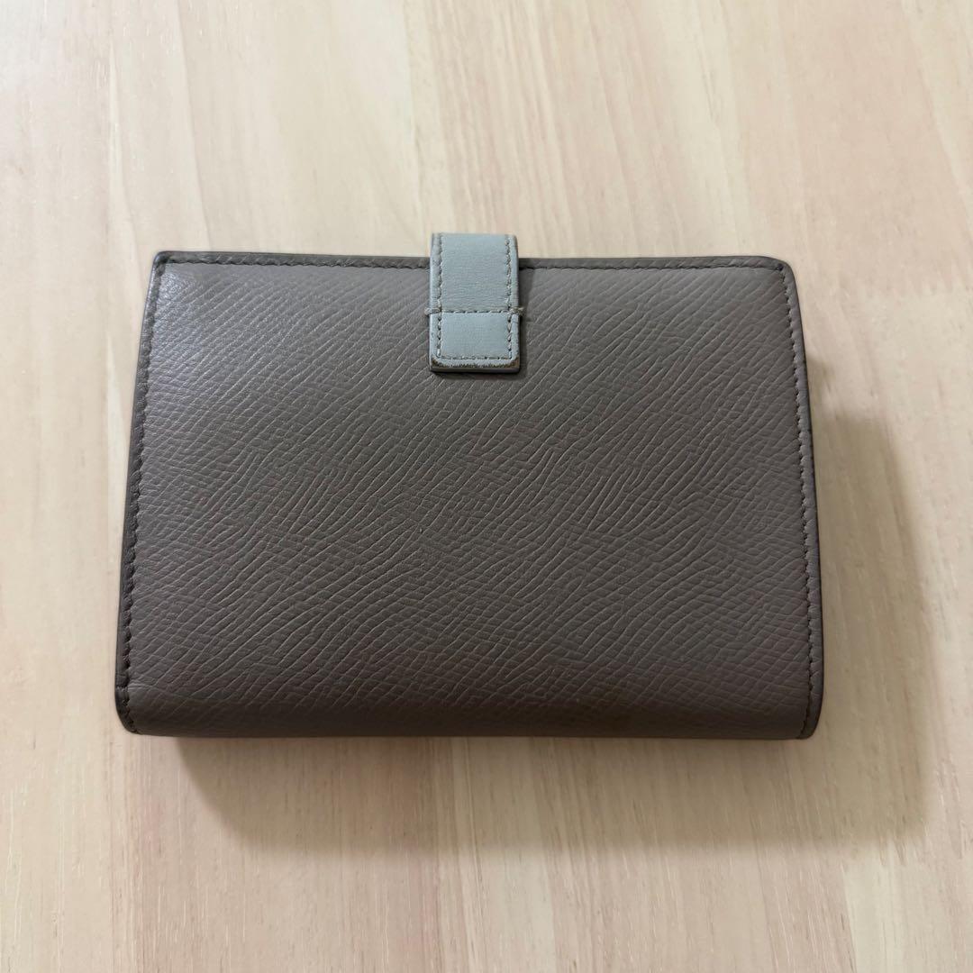 CELINE ミディアムストラップウォレット