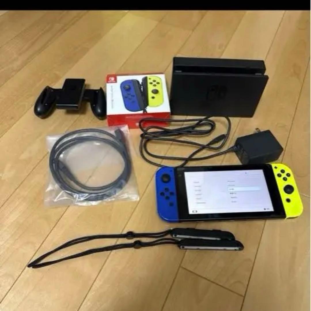 モ*ん様 Nintendo Switch 本体＋マリオカート8＋ケース