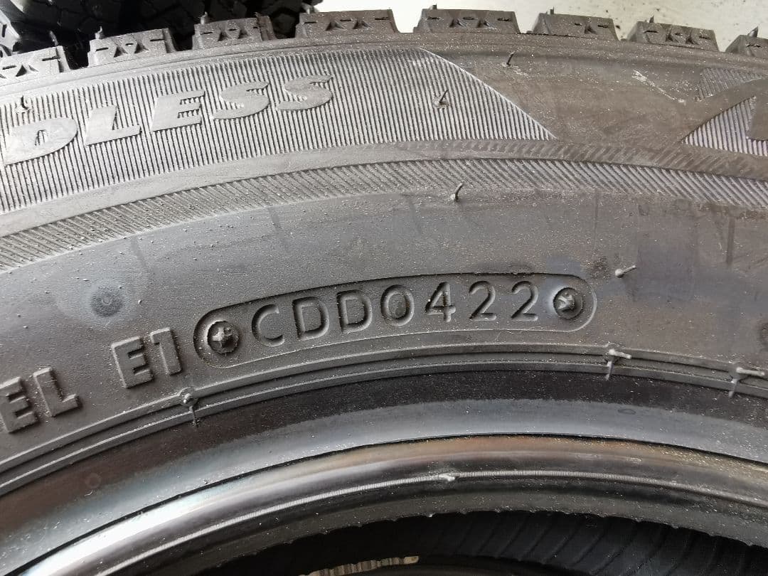新品送料込ブリヂストンBLIZZAK VRX2 145/80R13 22年製4本