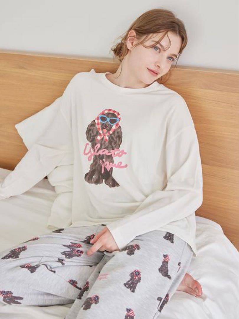 ＊未開封＊スカーフdog ワンポイント ロンT & ロングパンツ セット レッド