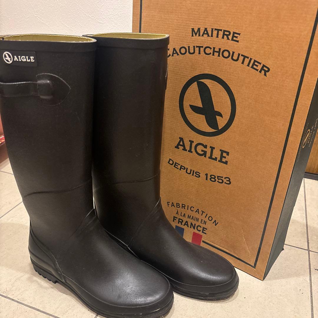 美品　AIGLE 黒 レインブーツ　37