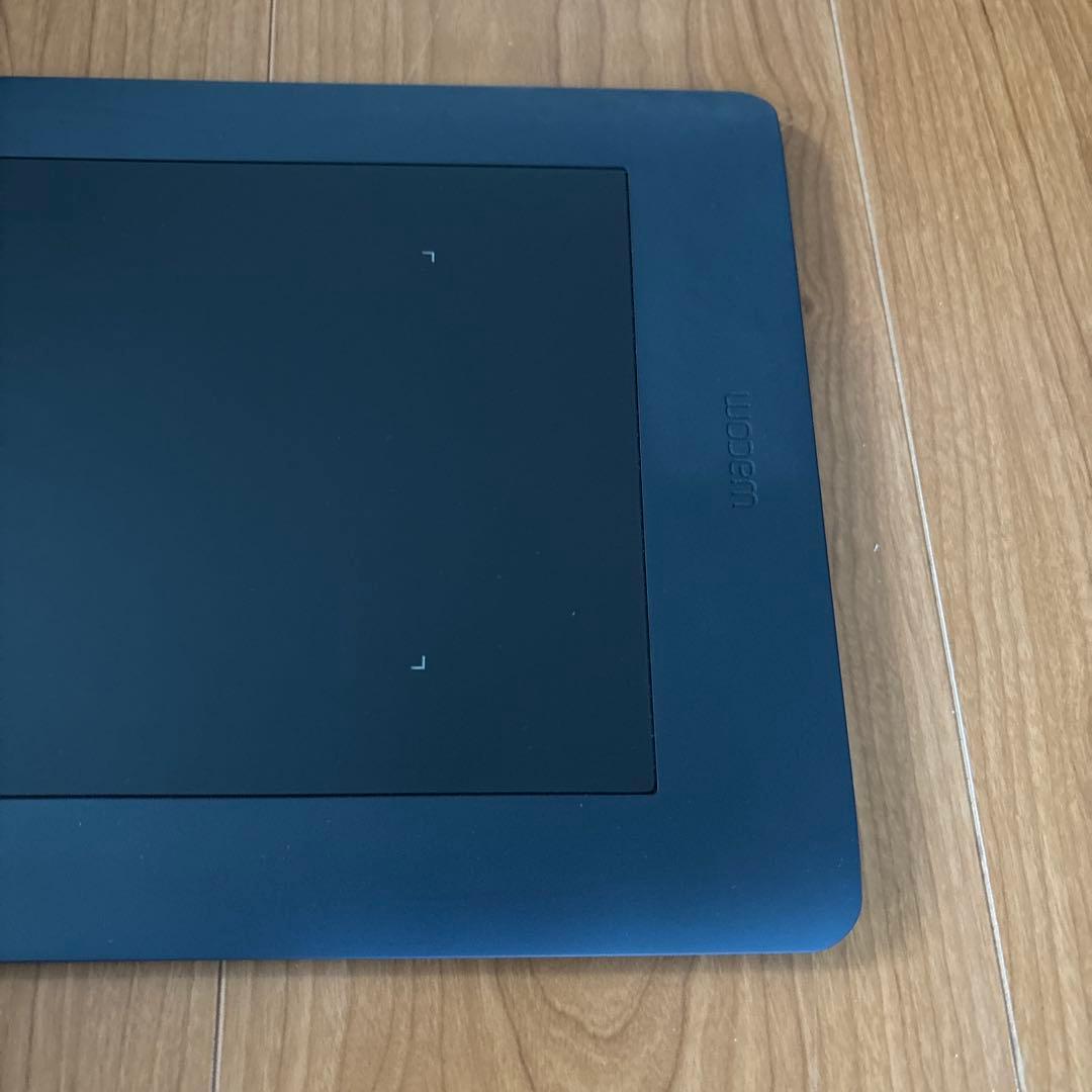 Wacomペンタブレット Intuos Pro small PTH-451/K0