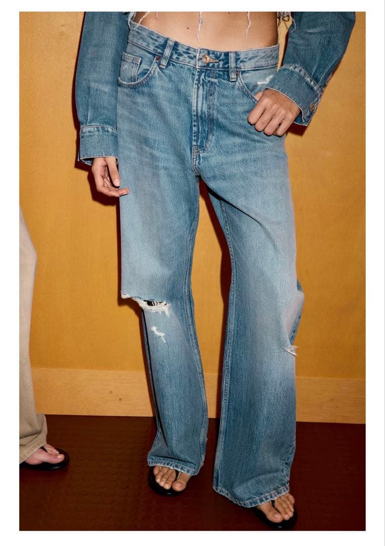 zara TRF ダメージ加工ボーイフレンドデニムパンツ　32 5号サイズ