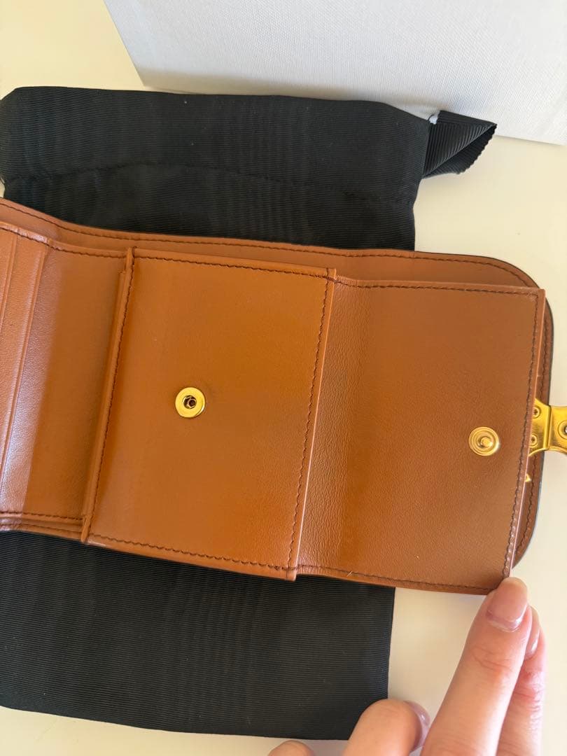 【箱付き】CELINE トリオンフ スモール フラップウォレット ブラウン