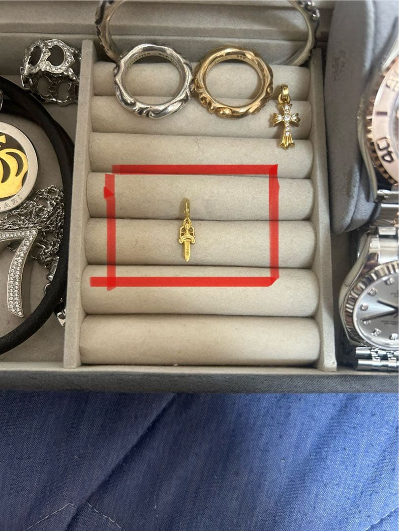 クロムハーツ22K STACK DAGGER V2チャーム