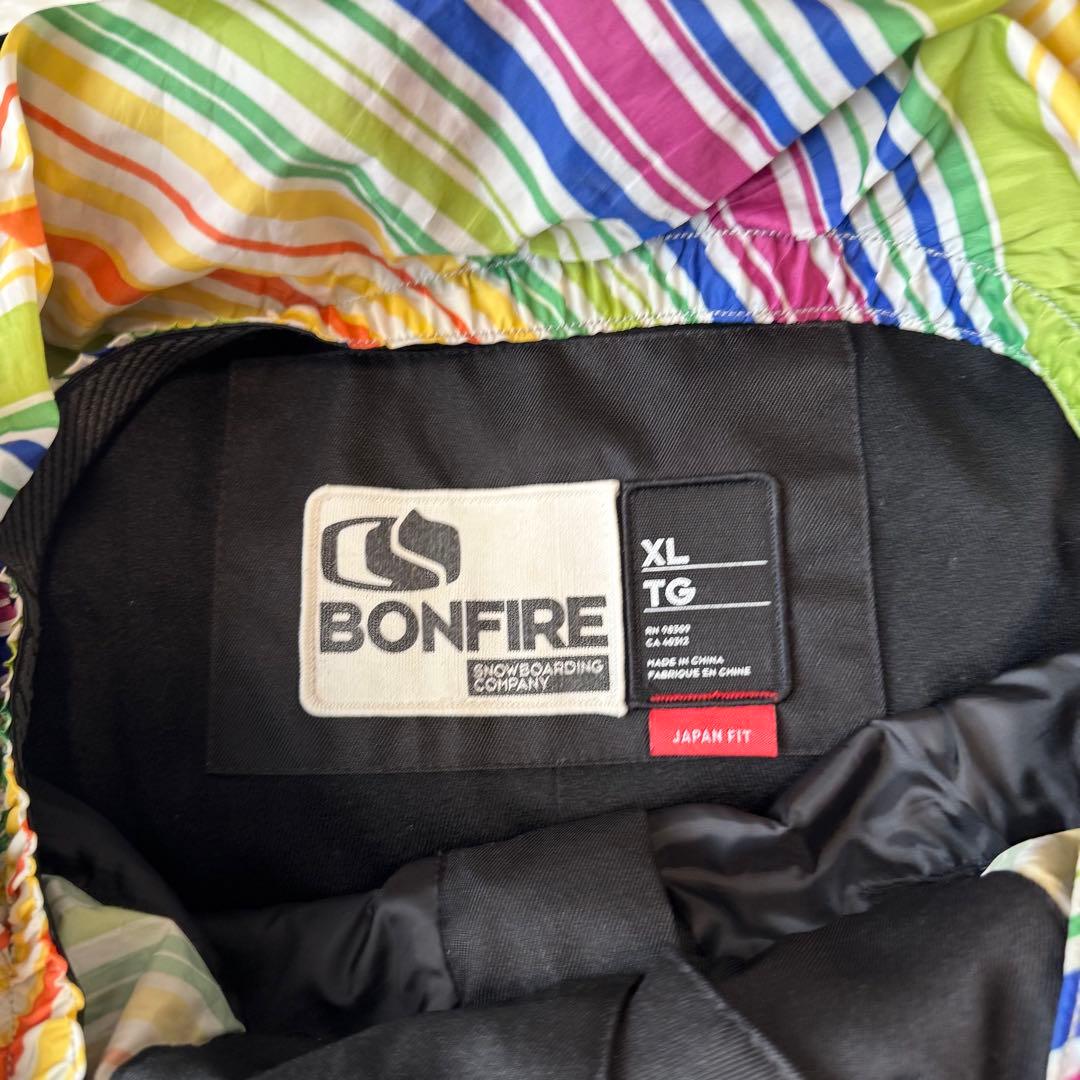 キムチ様大きいサイズ　BONFIRE スノーボードウェア 上下セットマルチカラー