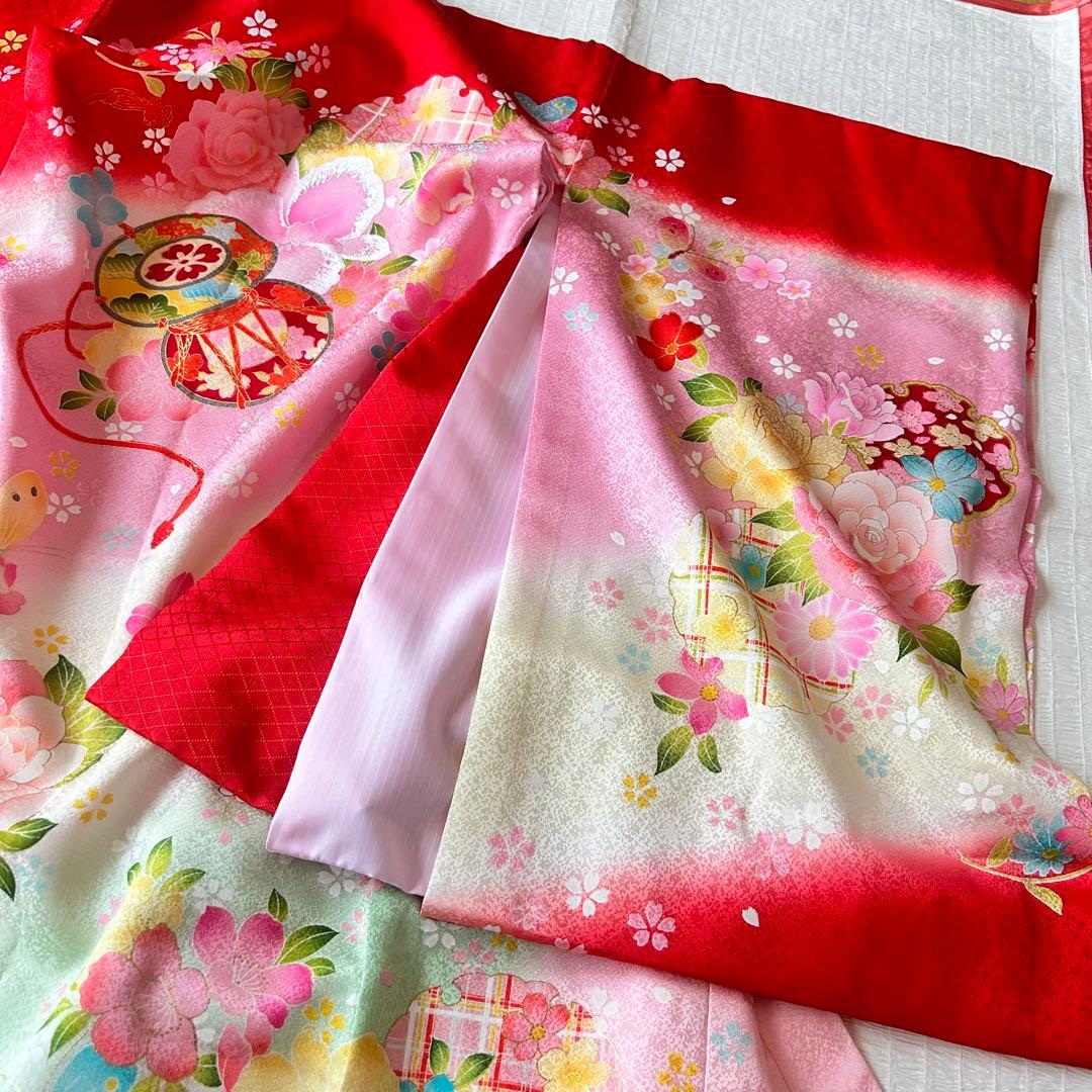 お宮参り お掛け着 産着 絹 赤 子供着物 花 女の子 祝い着 赤ちゃん 刺繍