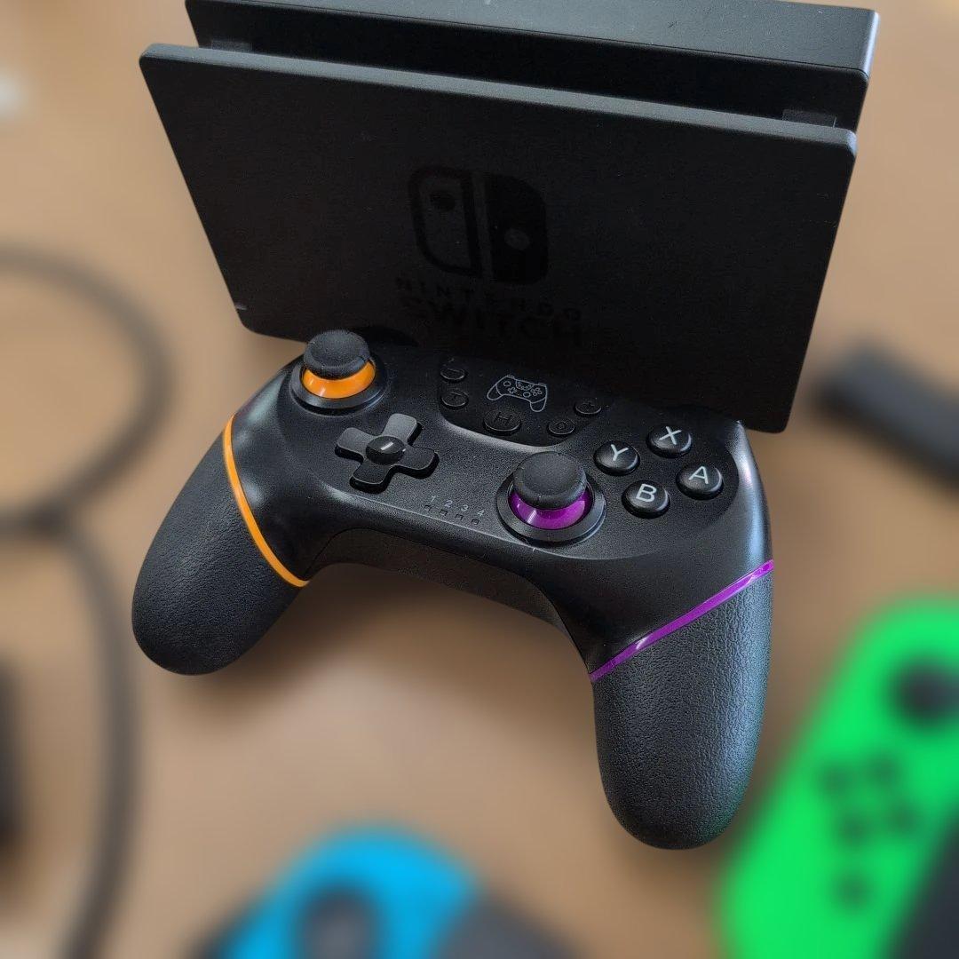 434 Nintendo Switch 本体 + Joy-Con + プロコント