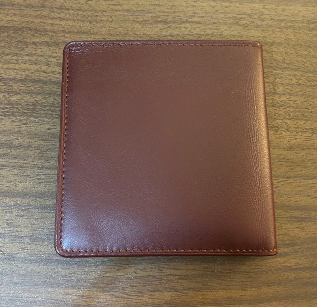 Cartier（カルティエ）　「マスト ドゥ カルティエ」ライン　二つ折り財布