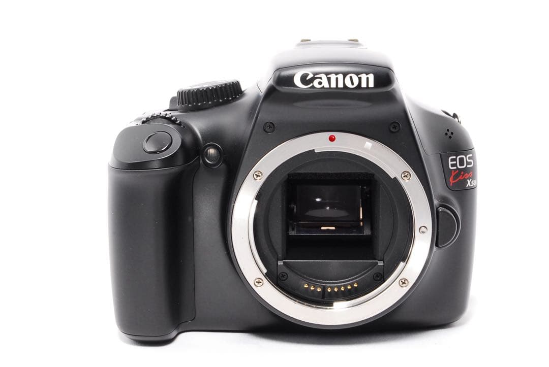 ショット数少なめ◆Canon Kiss X50◆初めてのカメラに◆一眼レフカメラ