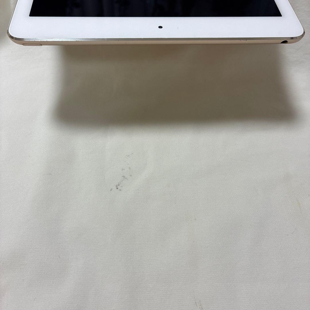 Apple iPad Air 2 A1566 MH182J/A 64GBゴールド