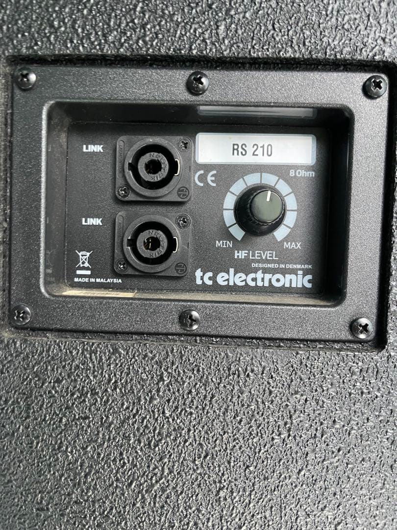 19日まで！tc electronic RS 210 ベースキャビネット
