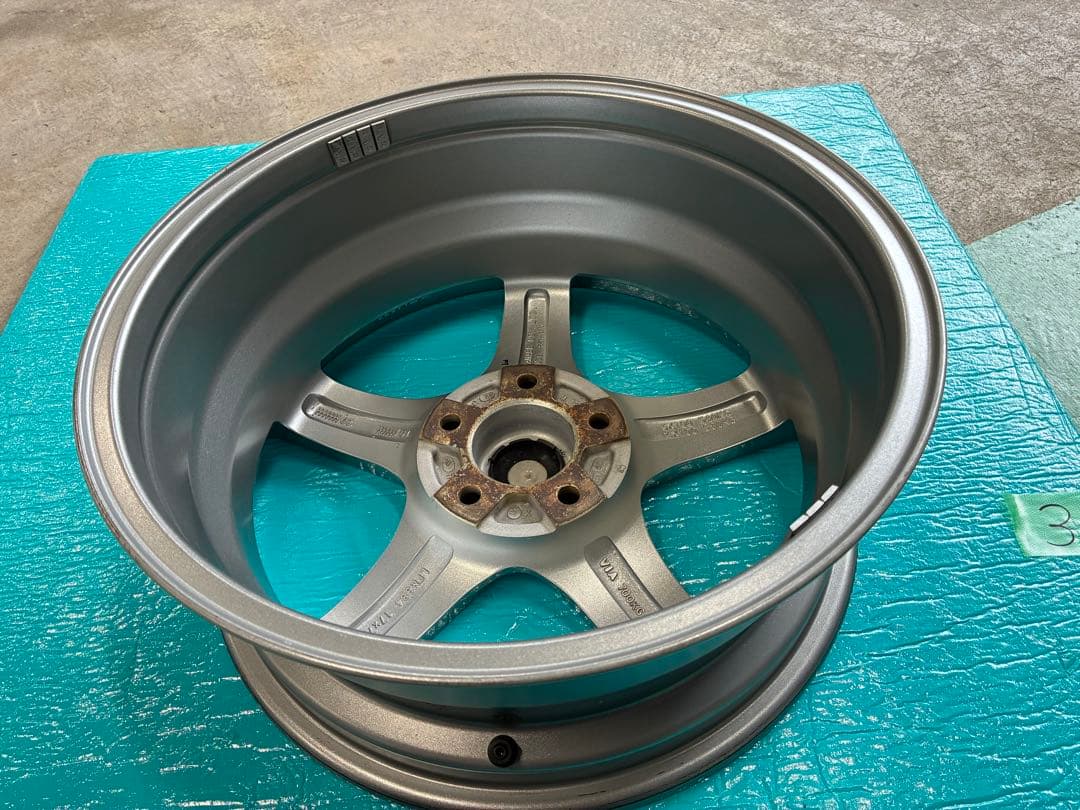 SSR GTV01 17インチ ホイール シルバー