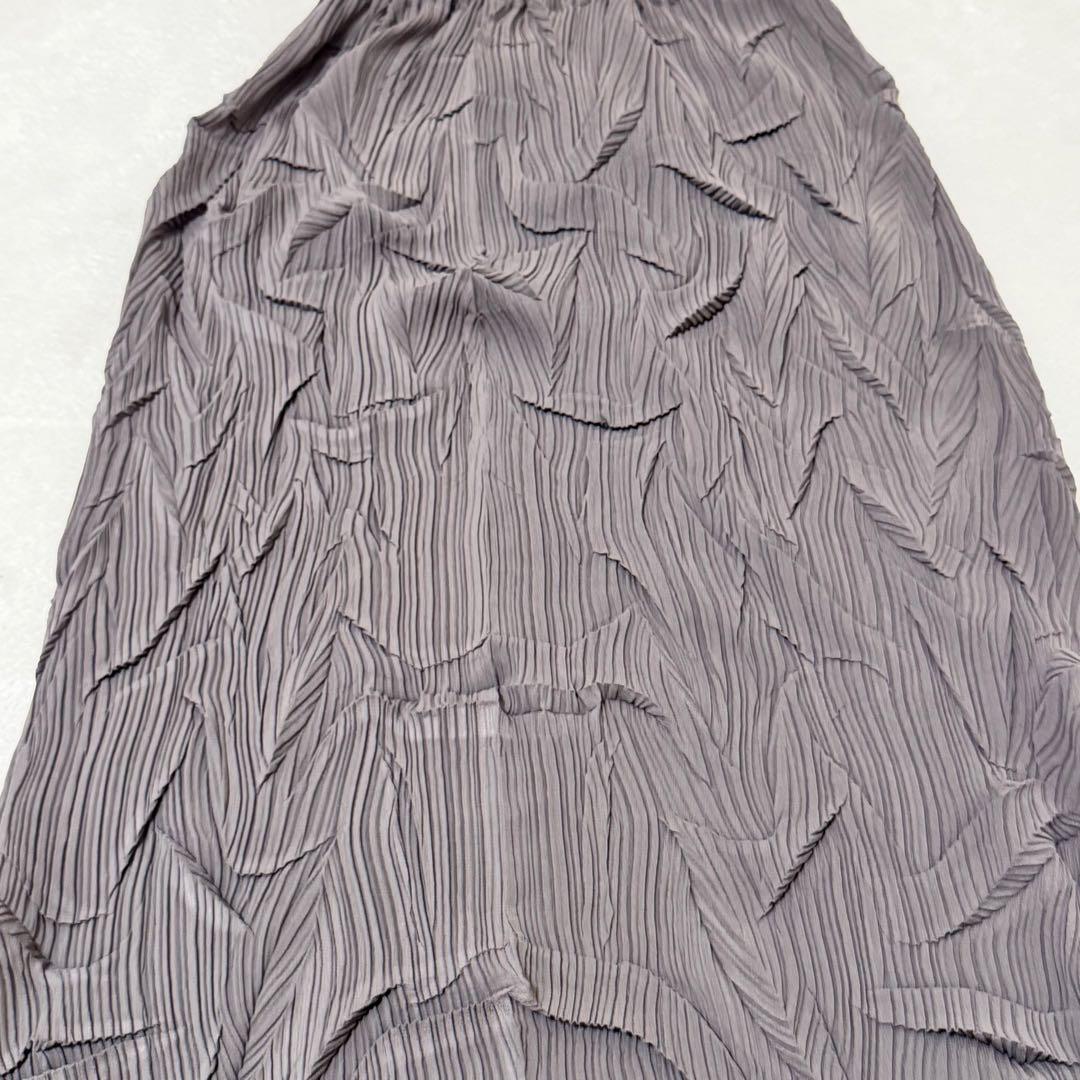 美品✨ISSEY MIYAKE 立体プリーツ　変形　グレー　マキシ丈　スカート