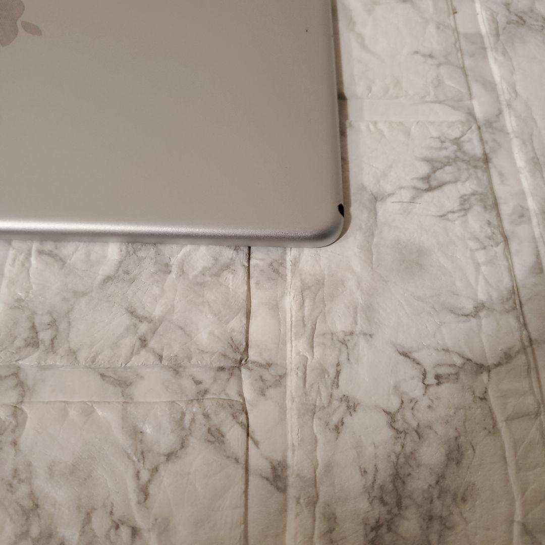 147 iPad Air3 3世代 10.5インチ 64GB シルバー