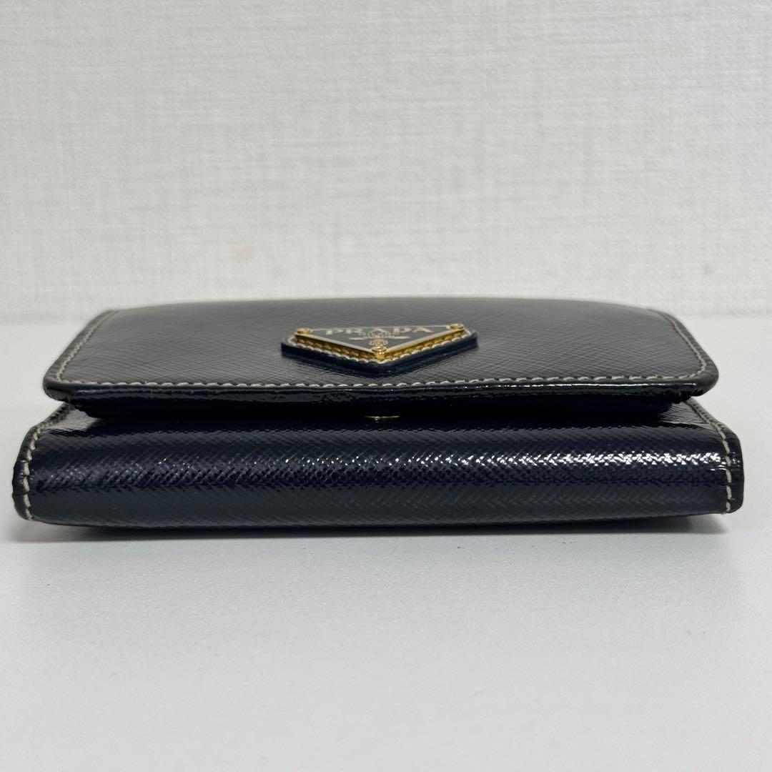 PRADA プラダ サフィアーノレザー 三つ折り財布 三角ロゴ 希少白ステッチ