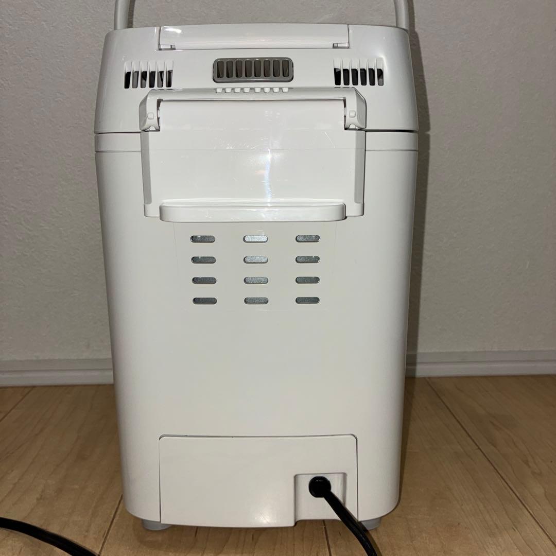 2020年製 Panasonic SD-SB1 ホームベーカリー 1斤　美品